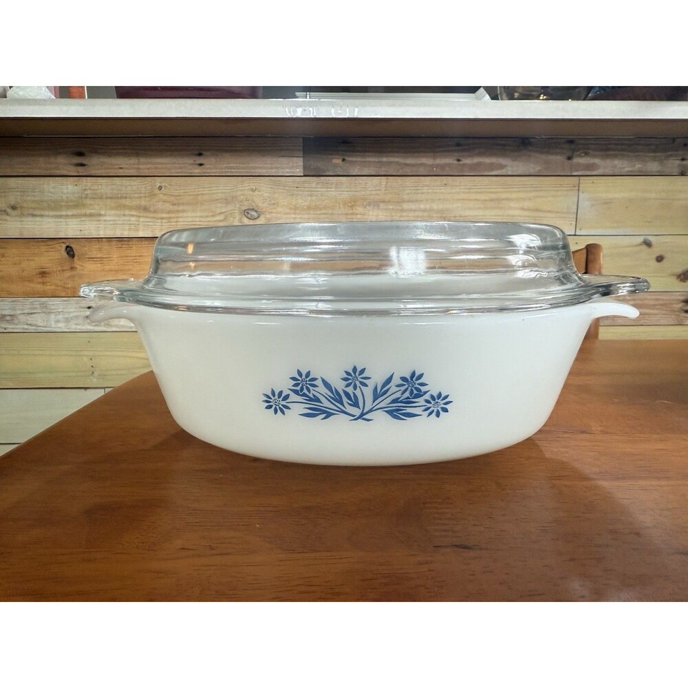 Anchor Hocking Milk Glass Blue Cornflower 1.5Qt Oval Lid Covered Casserole #433